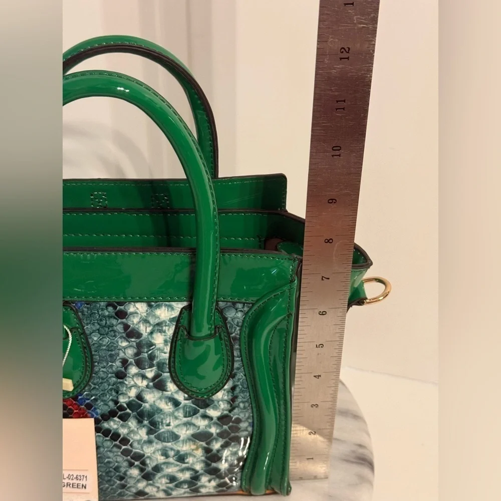 Dasein Women’s Fashion Handbag Patent Leather Snakeskin Hunter Green XL026371